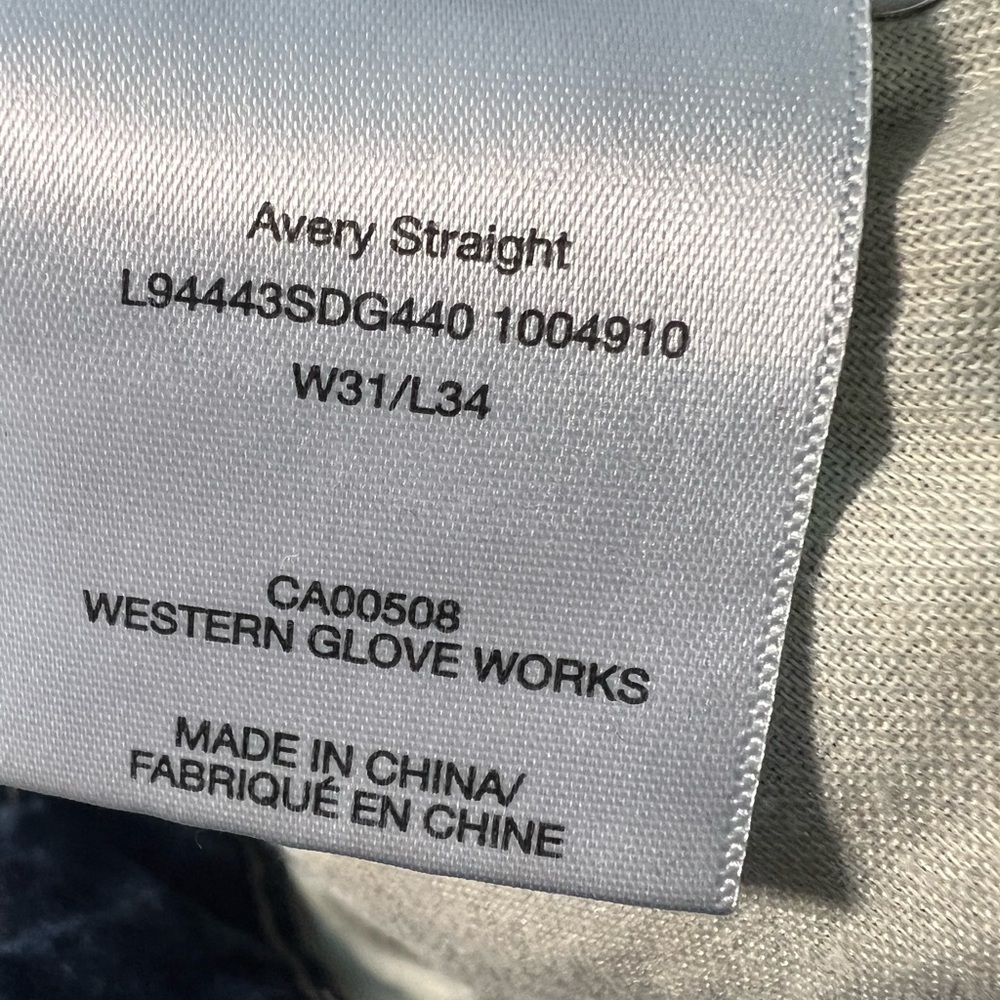 Women’s Silver Jeans Avery Straight W31/L34. Never worn. Great condition. - Picture 4 of 4